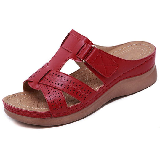 Women’s Open Toe Flat Sandals with Multi Strap Design and Buckle Detail