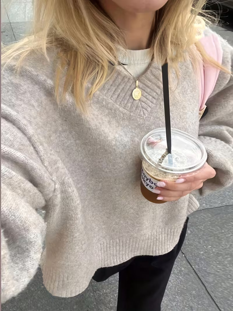 Women’s Oversized V-Neck Ribbed Knit Sweater