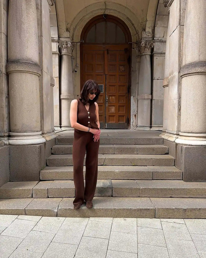 Women’s Ribbed Knit Vest and Pants Set